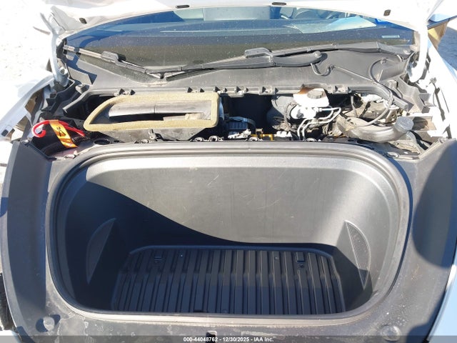 2021 TESLA MODEL Y 5YJYGDEEXMF071658 Photo 9