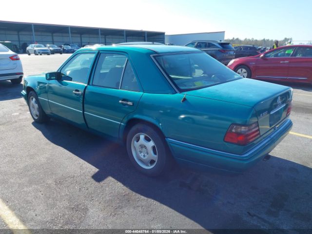 1995 MERCEDES-BENZ E WDBEB31E9SC231152 Photo 2