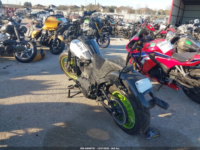 2022 HARLEY-DAVIDSON FXLRS 1HD1YWZ17NB013317 Photo 2