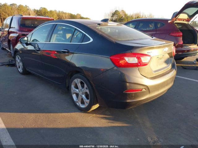 2017 CHEVROLET CRUZE 1G1BF5SM5H7217429 Photo 2