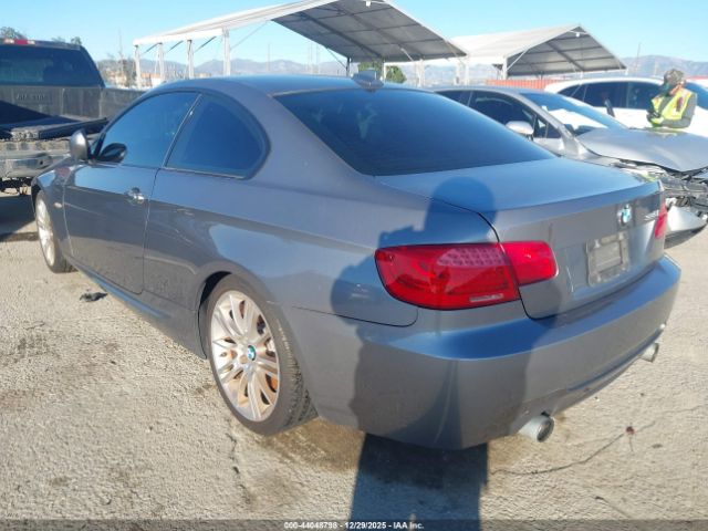 2011 BMW 335I WBAKG7C59BE598810 Photo 2