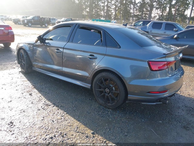 2020 AUDI A3 WAUBEGFF5LA102890 Photo 2
