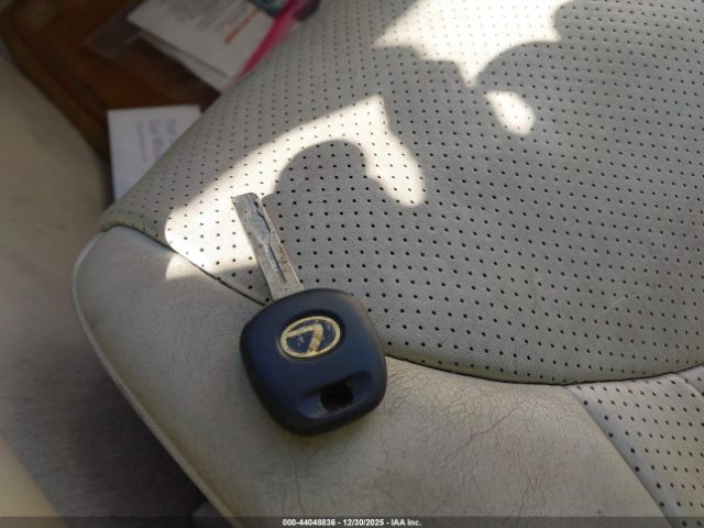 2002 LEXUS LS 430 JTHBN30F320084932 Photo 10