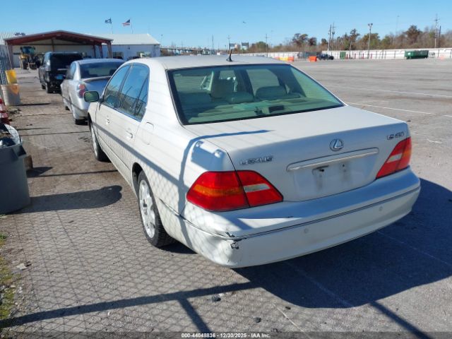 2002 LEXUS LS 430 JTHBN30F320084932 Photo 2