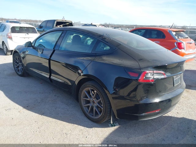 2023 TESLA MODEL 3 5YJ3E1EA8PF453431 Photo 2
