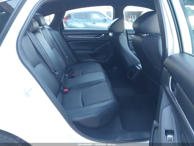 1HGCV1F3XNA076351 Honda Accord Sport