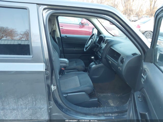 2015 JEEP PATRIOT 1C4NJPBBXFD314492 Photo 4