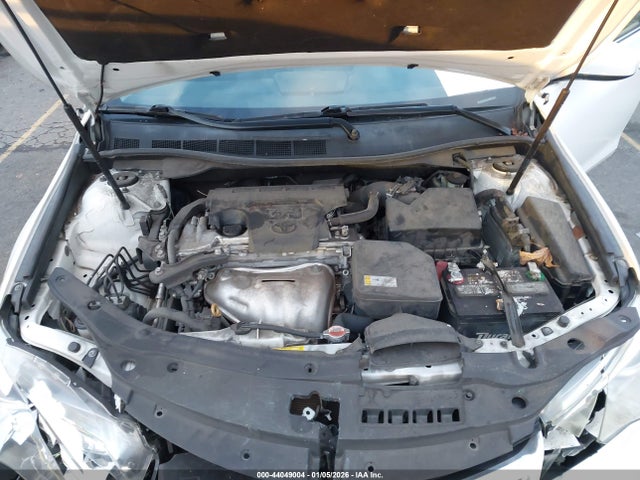 Toyota CAMRY LE 2016 4T4BF1FK8GR526483 Image 10