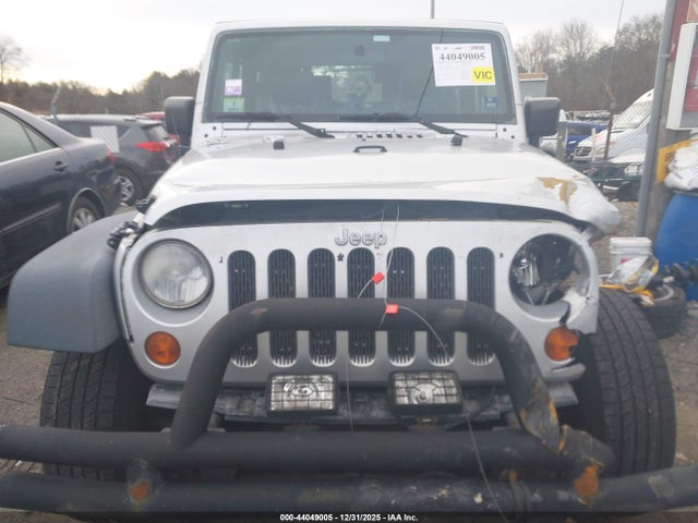 44049005 :رقم المزاد ، 1J4FA24107L213622 vin ، 2007 Jeep Wrangler X مزاد بيع