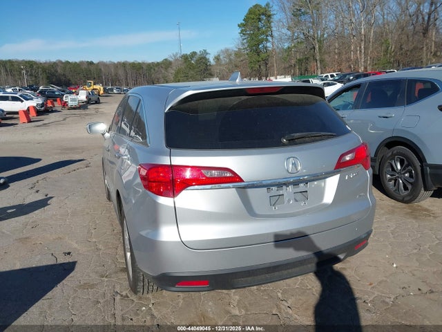 2015 ACURA RDX 5J8TB4H31FL018772 Photo 2