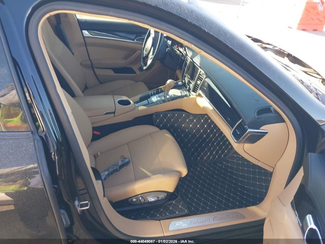 2013 PORSCHE PANAMERA WP0AA2A71DL017631 Photo 4