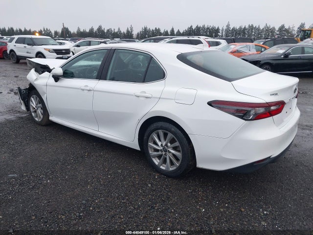 4T1C11AK7MU602517 Toyota CAMRY LE