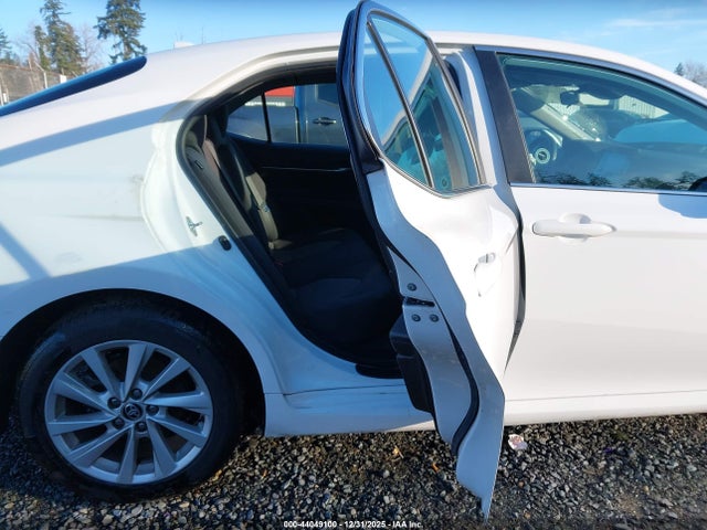 4T1C11AK7MU602517 Toyota CAMRY LE