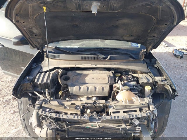 2018 JEEP COMPASS 3C4NJDAB4JT337463 Photo 9