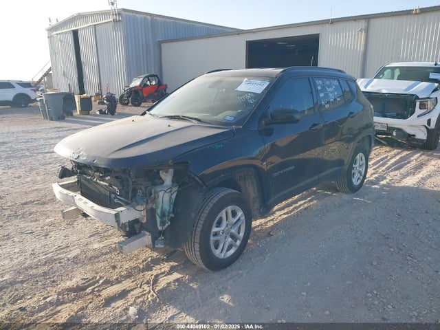 2018 JEEP COMPASS 3C4NJDAB4JT337463 Photo 1