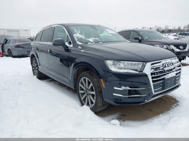 2017 AUDI Q7 WA1LAAF73HD053424 Photo 0