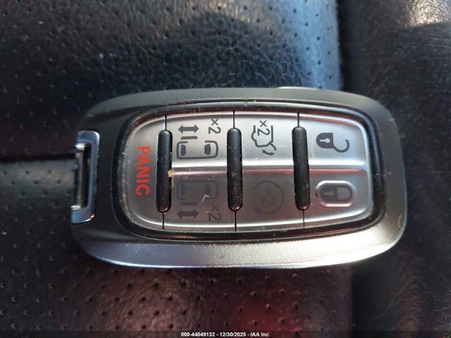 2021 CHRYSLER PACIFICA 2C4RC1BG2MR574660 Photo 10