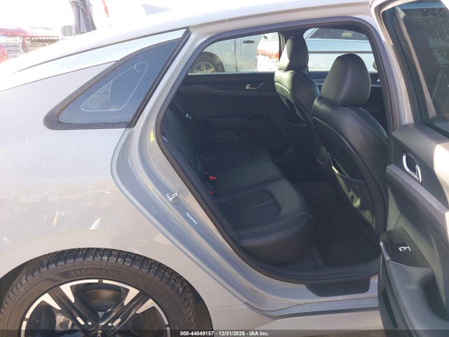 5XXG64J29RG237585 KIA K5 Gt-line