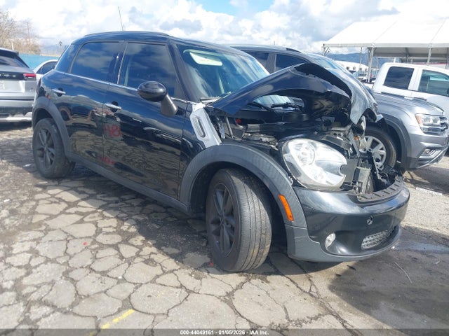 2014 MINI COUNTRYMAN WMWZB3C58EWR41823 Photo 0