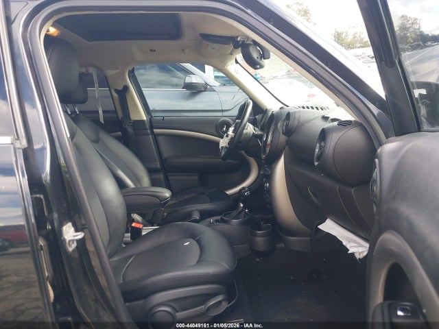 2014 MINI COUNTRYMAN WMWZB3C58EWR41823 Photo 4
