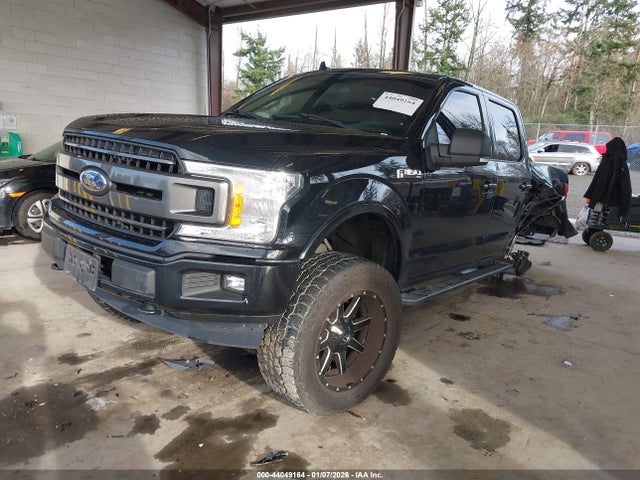 Ford F-150 Xlt 2018 1FTEW1EP6JKF23044 Image 2