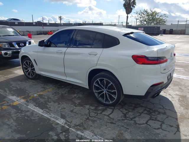 5UXUJ5C5XKLJ63774 BMW X4 M40i