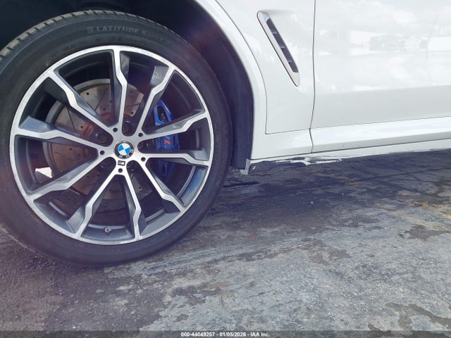 5UXUJ5C5XKLJ63774 BMW X4 M40i