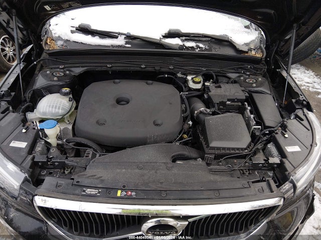 2021 VOLVO XC40 YV4162UK6M2486041 Photo 9