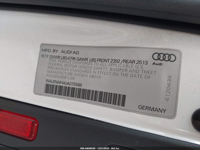 2018 AUDI A4 WAUENAF44JA075588 Photo 8