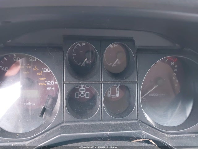 2001 MITSUBISHI MONTERO JA4MW31R01J034637 Photo 6