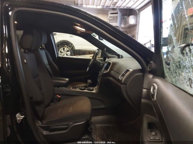 2018 JEEP GRAND CHEROKEE 1C4RJFAG5JC105927 Photo 4
