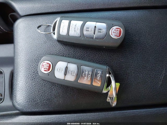 2017 FIAT 124 SPIDER JC1NFAEK9H0124801 Photo 10