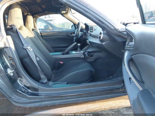 2017 FIAT 124 SPIDER JC1NFAEK9H0124801 Photo 4