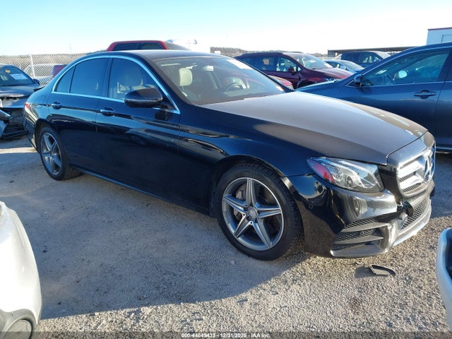 44049433 :رقم المزاد ، WDDZF4KB8HA043847 vin ، 2017 Mercedes-benz E 300 4matic مزاد بيع