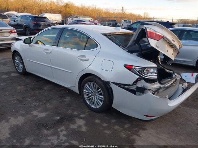 2015 LEXUS ES 350 JTHBK1GG4F2175360 Photo 2