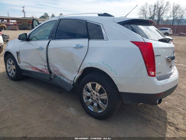 2016 CADILLAC SRX 3GYFNBE37GS571265 Photo 2