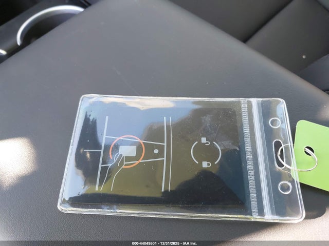 2024 TESLA MODEL 3 5YJ3E1EA9RF844462 Photo 10