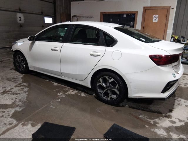 2019 KIA FORTE 3KPF24AD5KE113708 Photo 2