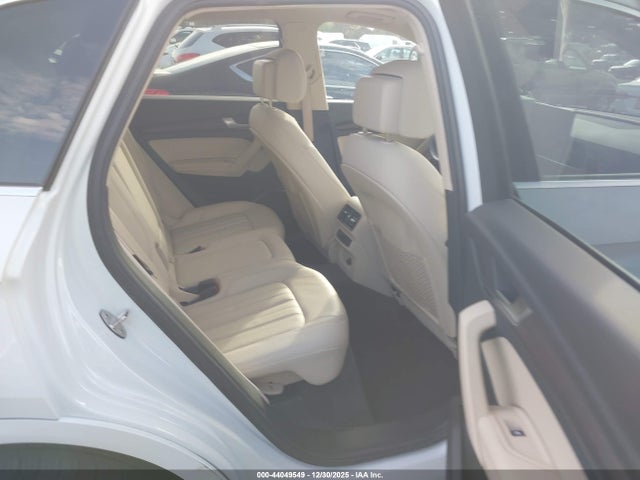 2023 AUDI Q5 WA1BBAFY1P2023477 Photo 7