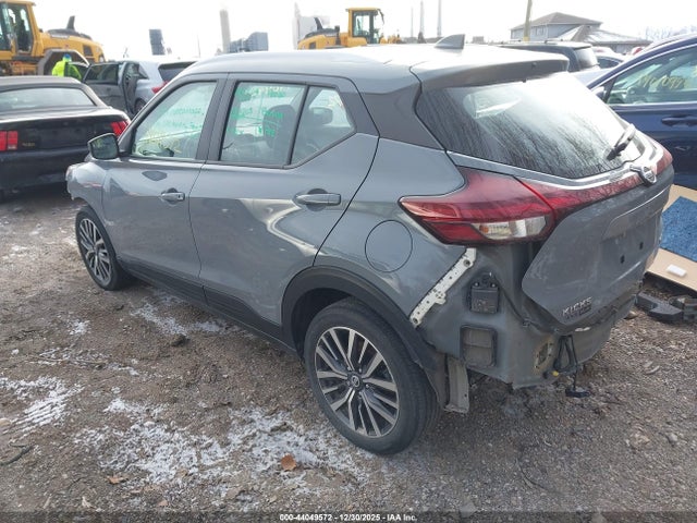 2021 NISSAN KICKS 3N1CP5CVXML495168 Photo 2