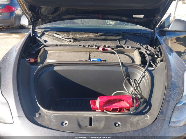 2024 TESLA MODEL Y 7SAYGDEEXRA219816 Photo 9