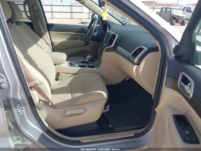 2017 JEEP GRAND CHEROKEE 1C4RJFAG4HC859122 Photo 4