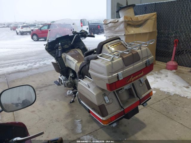 1985 HONDA GL1200 1HFSC1422FA121560 Photo 2