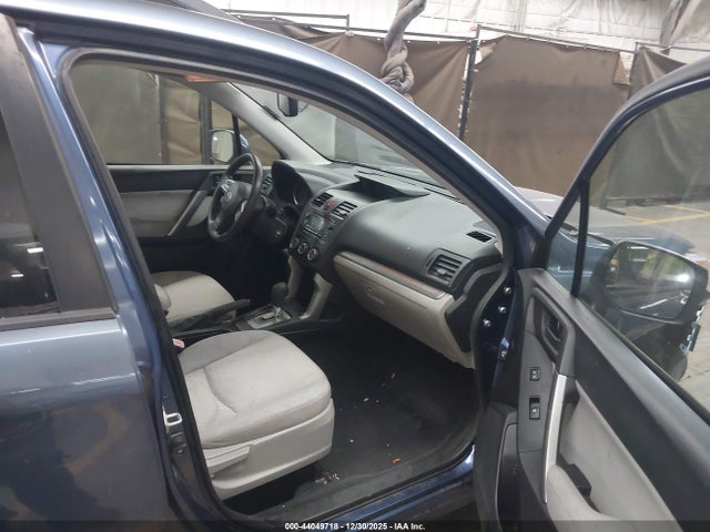 Subaru Forester 2.5i Premium 2014 JF2SJAEC0EH482901 Image 5