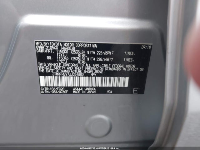 JTMRFREV7JJ251883 Toyota Rav4 Xle