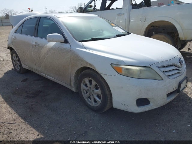 2011 Toyota Camry Le მანქანა იყიდება აუქციონზე, vin: 4T4BF3EK2BR110418, აუქციონის ნომერი: 44049722