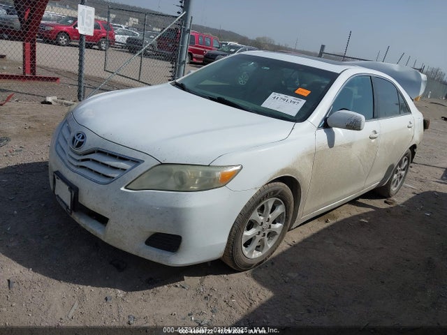 2011 Toyota Camry Le მანქანა იყიდება აუქციონზე, vin: 4T4BF3EK2BR110418, აუქციონის ნომერი: 44049722