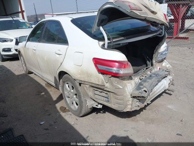2011 Toyota Camry Le მანქანა იყიდება აუქციონზე, vin: 4T4BF3EK2BR110418, აუქციონის ნომერი: 44049722