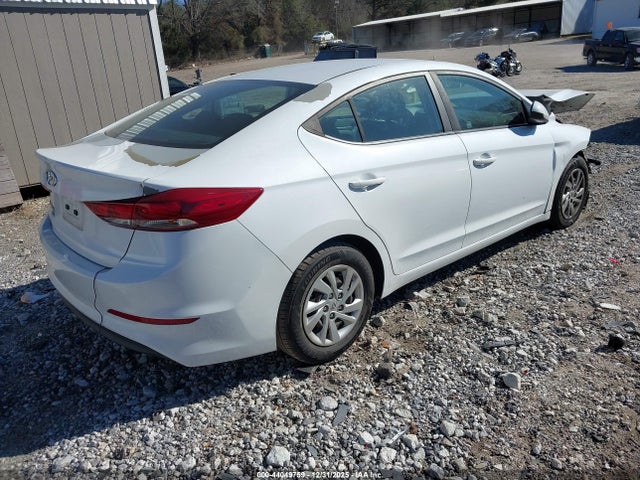 Hyundai ELANTRA SE 2018 5NPD74LF7JH349780 Image 4