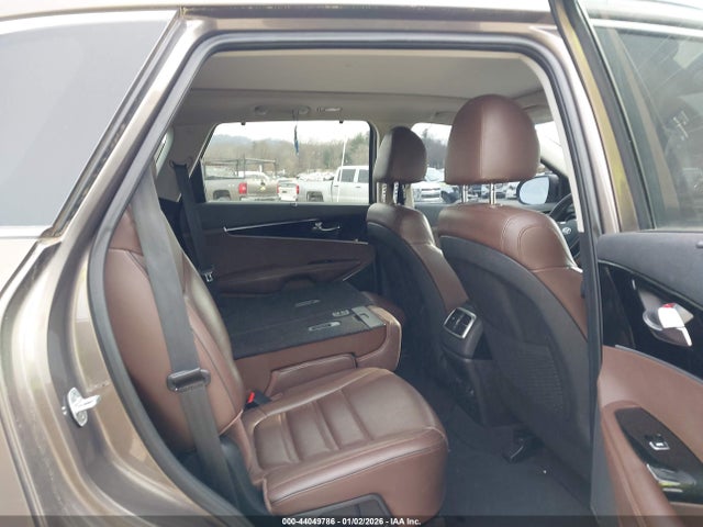 5XYPKDA51KG452529 KIA Sorento 3.3l Sx